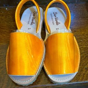 Espadrilles are all the rage!